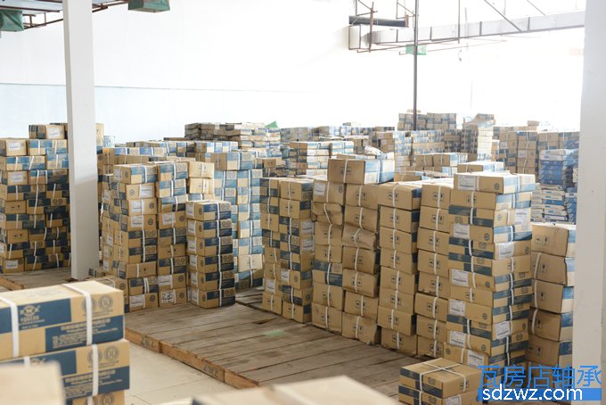 瓦軸集團(tuán)軸承倉庫